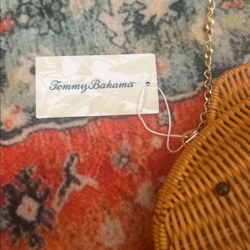 NWT Tommy Bahama Wicker Fish Handbag - Picture 3 of 11